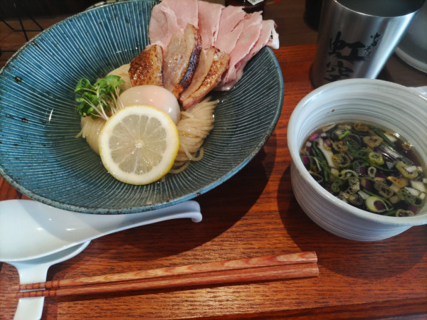 「鰹昆布水つけそば醤油」@おダシと銀しゃり 中華そば 虹空の写真