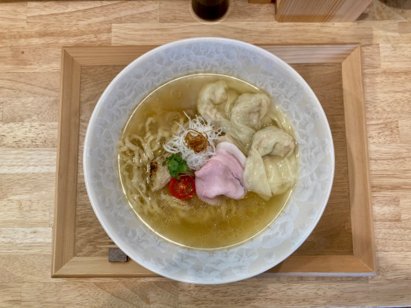 「雲呑塩そば(手もみ麺)」@小麦そば 池の写真