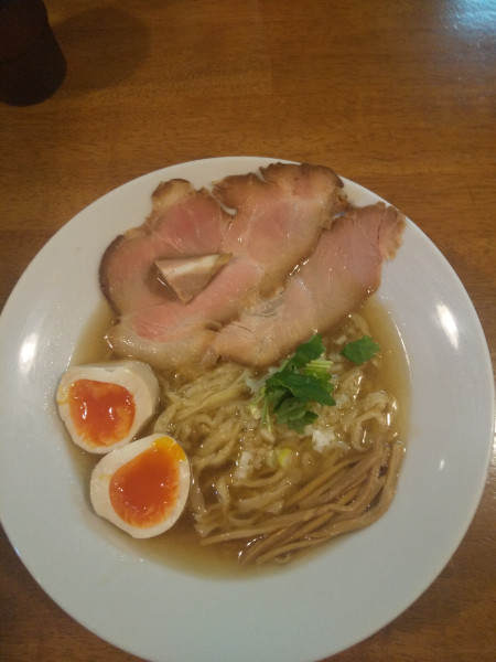 「塩すみか（味玉付き）」@らぁ麺はうす Sumika0の写真