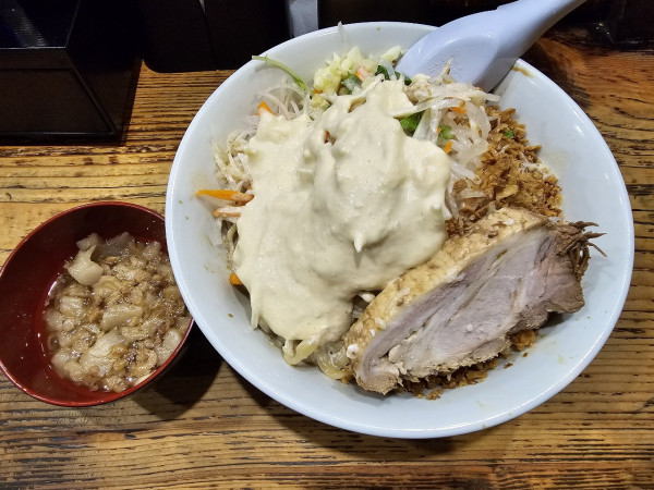 「【限定】冷やし中華ニンニクアブラガリマヨ　1100円」@夢を語れ青森の写真