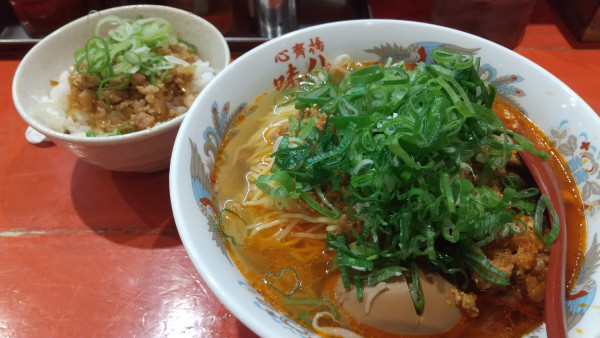 「炸醤麵+そぼろ飯セット」@心斎橋 味仙の写真