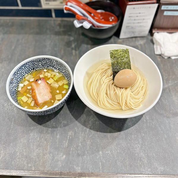 「昆布水つけ麺（塩）＋味玉」@中華そば 森庵の写真
