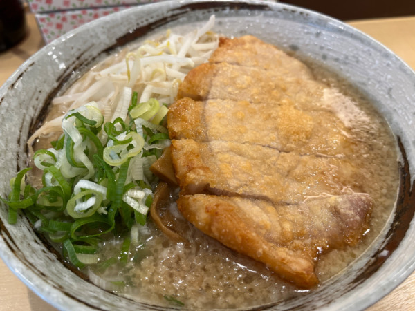 「パーコーめん」@こってり脂らーめん きたろうの写真