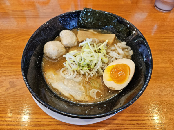 「特製煮干しそば」@らーめんキッチンこころ 綿貫店の写真