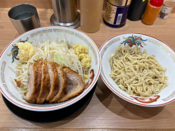「ミニ豚つけ麺1250円」@ラーメン豚山 金沢文庫店の写真