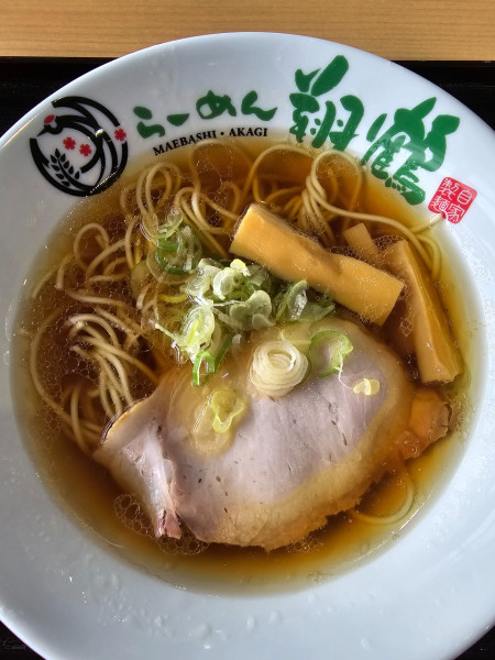 「醤油らーめん　780円」@地鶏らーめん 翔鶴 道の駅まえばし赤城店の写真