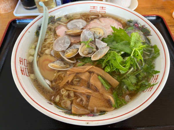 「しょうゆラーメン（麺の大盛）」@らぁ麺こうちゃんの写真
