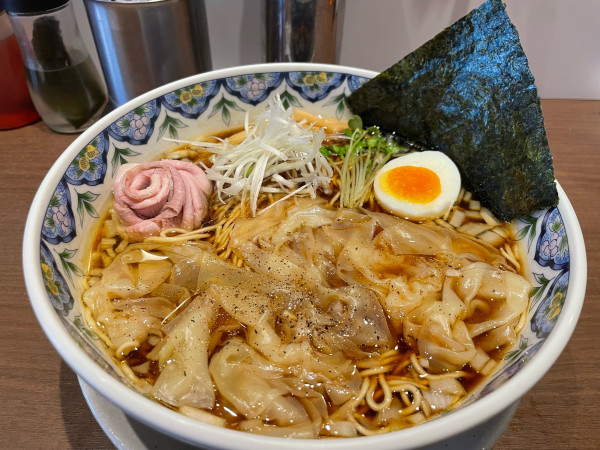 「侍ワンタン麺（細麺・並）」@NOODLE CAFE SAMURAIの写真