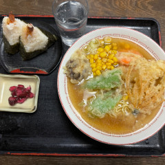 山水本店の写真