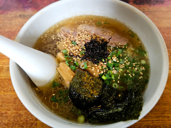 「塩らーめん」@ひなたやの写真