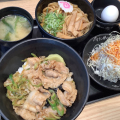 伝説のすた丼屋  清水PA店の画像