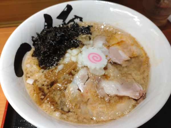 「中華そば960円」@酒麺亭 潤 JR新潟駅店の写真