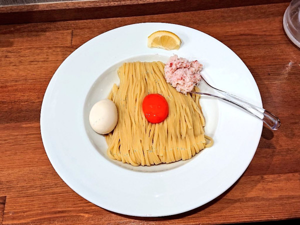 「【限定】ズワイガニたまご麺、味玉」@無冠 阿佐ヶ谷の写真