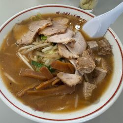 野菜ラーメン味噌チャーシュー