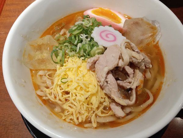 「山形冷やし鶏中華(¥990)」@鶏中華 新旬屋本店 ラーメンスクエア立川店の写真