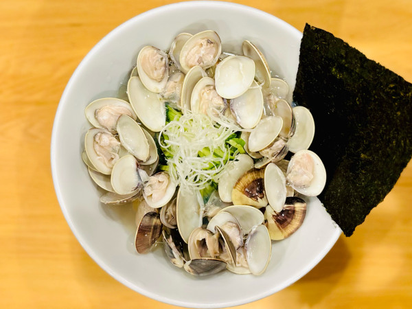 「★＜季節限定＞冷製小蛤潮そば🍜¥1,600」@自家製麺ほんまの写真