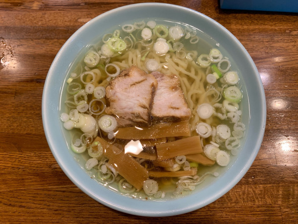 「醤油ラーメン」@丸信ラーメン 駅前店の写真