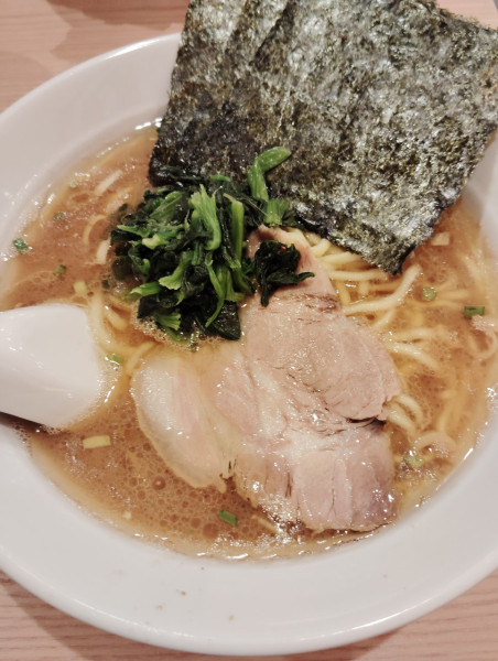 「ラーメン」@ラーメンモンタナ 秋葉原店の写真