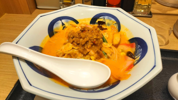 「夏辛ちゃんぽん(限定)」@リンガーハット 藤沢駅南口店の写真