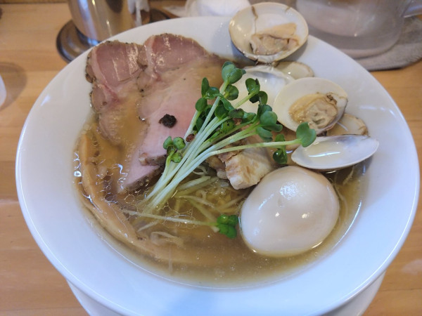 「特製塩ハマグリそば」@麺屋壱心の写真