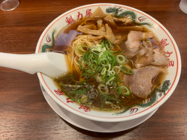 「醤油ラーメン」@ラーメン魁力屋 鶴ヶ島店の写真