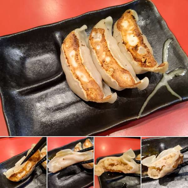 「餃子(3個) 250円」@つけめん工房 浅草製麺所の写真
