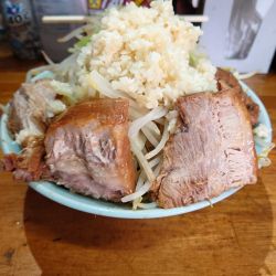 チャーシュー麺  野菜増し  ニンニク