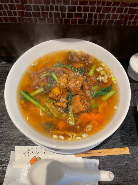 「牛バラ肉湯麺ランチ(1000円)」@楊家将の写真