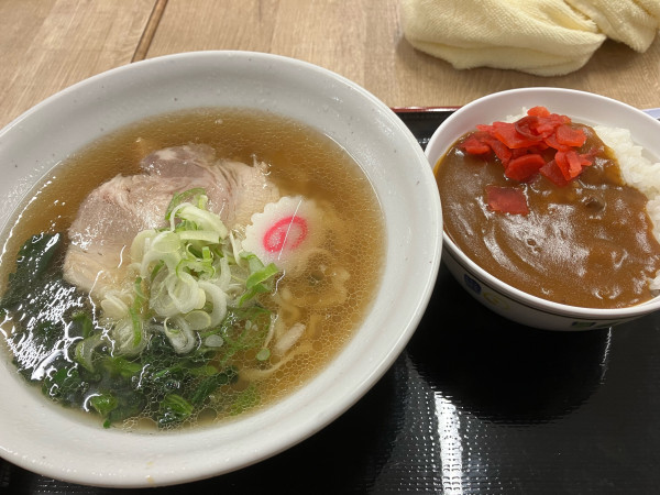 「佐野ラーメン　ミニカレーセット」@東北自動車道 佐野SA 上りスナックコーナーの写真