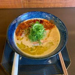 辣々麺 (2辛)1200円+替え玉300円
