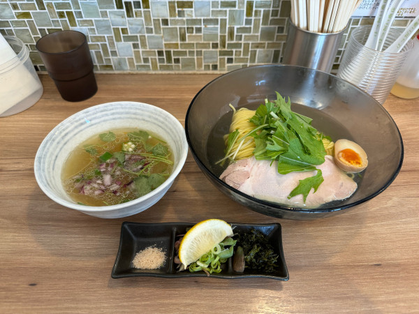 「【限定】鯛塩の緑茶昆布水つけ麺」@はつがい商店の写真