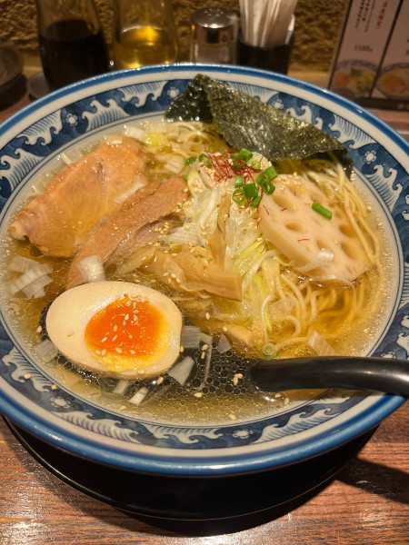 「ひのでやラーメン(1180円)＋大盛り(100円)」@和風楽麺 四代目 ひのでやの写真