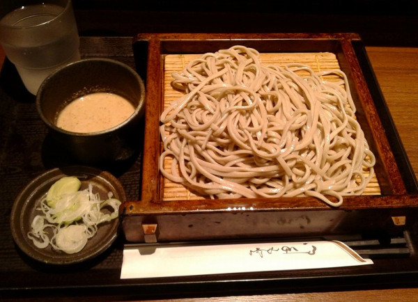 「胡麻だれもりそば(520円)」@車やの写真