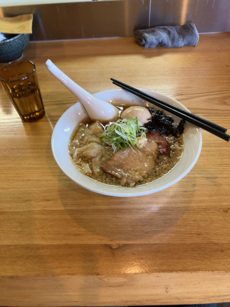 「特選醤油そば」@麺 㐂色の写真