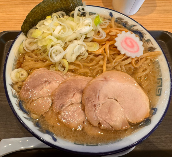 「チャーシューメン大盛り」@舎鈴 北品川店の写真