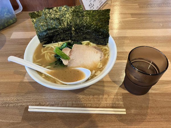 「ラーメン　850円」@家系らーめん やなぎやの写真