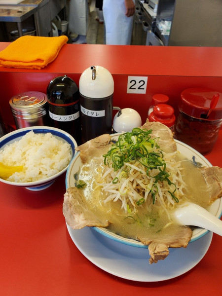「特製ラーメン&小ライス@1000」@ラーメン福 尾張旭店の写真