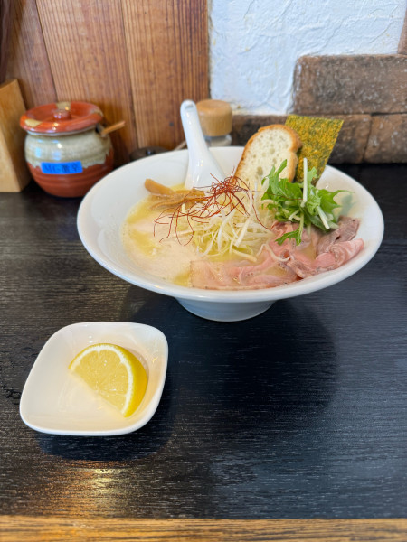 「濃厚すぎる鶏白湯(塩)」@上気元 いただきの写真