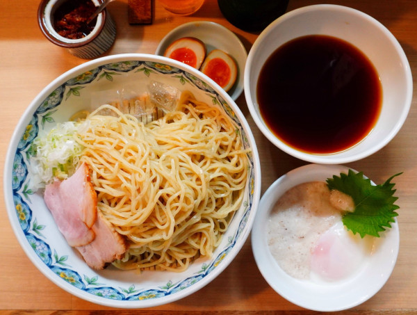 「【期間限定S】冷しとろ玉ざる中華＋くんせい玉子＋ビール中瓶」@中華そば 多賀野の写真