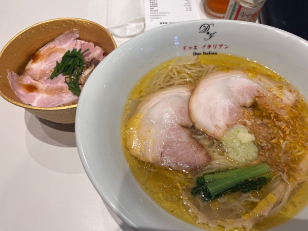 「ランチセット(塩らぁ麺＋那須三元豚チャーシュー丼)1,480」@らぁ麺 ドゥエイタリアン GINZA GUCHIの写真