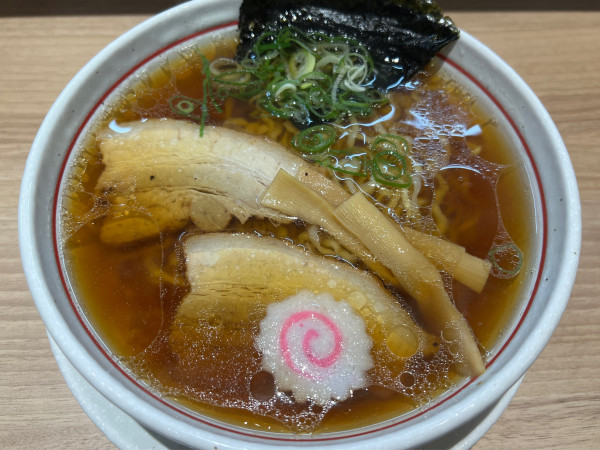 「山形中華そば」@山形中華そば 麺や 一球の写真