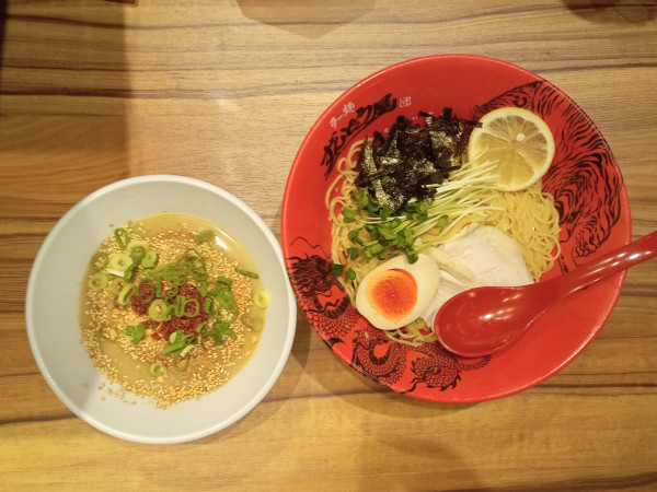 「冷やし豚骨つけ麺」@ラー麺 ずんどう屋 綱島店の写真