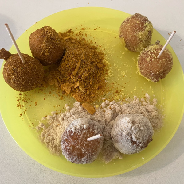 「うどーなつ300円×3(塩ﾊﾟｲﾝ・きび糖・やみつきｶﾚｰ）」@丸亀製麺 千葉ニュータウン中央の写真