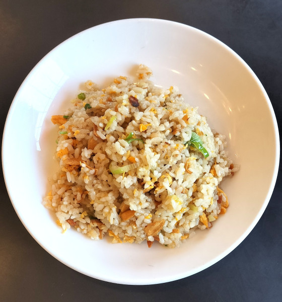 「ニンニク炒飯 850円＋税」@中国料理 久田の写真