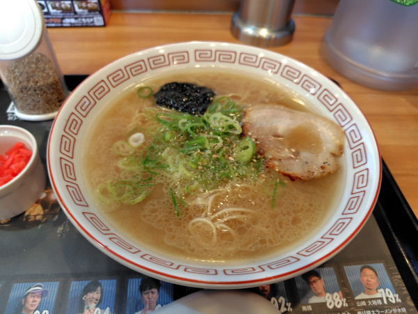 「博多ラーメン健太¥830替玉¥160」@らあめん花月嵐 さがみ野駅前店の写真