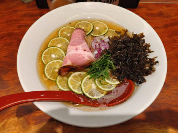 「【夏季限定】酢橘の冷やしそば¥1300+ビール¥550-」@三馬路 東京店の写真