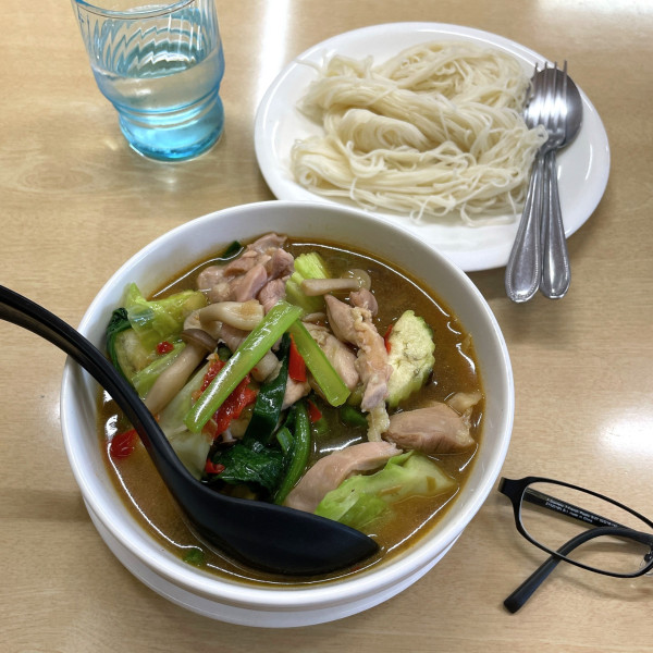 「イサーン風野菜スープカレー」@J’s storeの写真