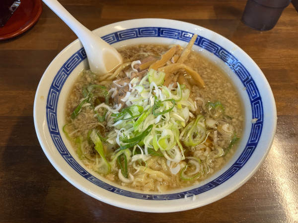 「ラーメン・ネギ増し」@関屋 福来亭の写真