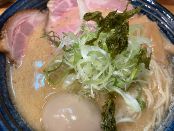 「全部入りらーめん銀だら搾り」@鮮魚らーめん 五ノ神水産の写真