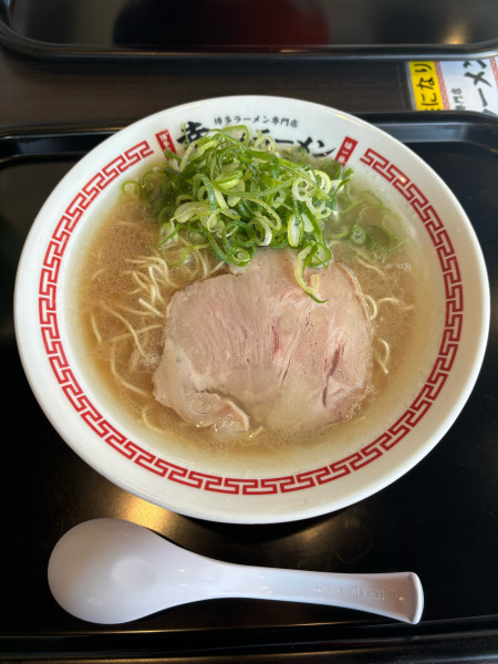 「ラーメン」@博多ラーメン専門店 幸ちゃんラーメン 西月隈店の写真
